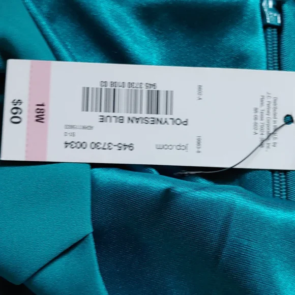 ** Brand New** Shift Dress - Picture 3 of 5